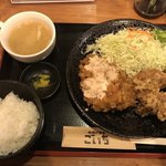 唐揚げ食堂 ごいち - はーふ&はーふ定食なり！チキン南蛮オーロラソースと塩唐揚げ！ごはんお代わり何杯でも行けるから挑戦してみて(^.^)お残しは許さないぞ‼︎