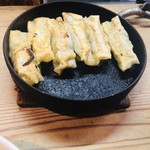 西安料理 刀削麺園 - 鉄鍋焼餃子
