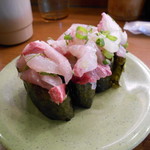 亀正くるくる寿司 - 鮮度良すぎ！