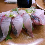 亀正くるくる寿司 - 関アジだ！