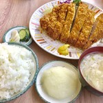 とんきん - 特大ロースカツ定食(大盛)【料理】 