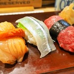 英ちゃん冨久鮓 - 赤貝、さより、牛とろ