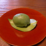 旅舎右馬允 - 草もち（うま）