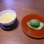 旅舎右馬允 - お茶に合いますな。