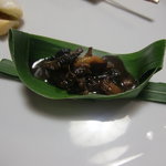 旅舎右馬允 - 蜂の子