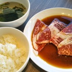 焼肉の名門 天壇 - 天壇ロースのお肉です！コレすごい！！