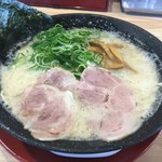 熟成豚骨ラーメン専門 一番軒 - 