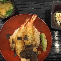 なにわ天ぷら 維心 - 全景ですよ