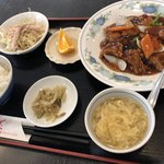 中国料理 富美 - 酢豚定食 全容 これで¥900込！