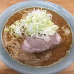 会心のラーメン 捲り家 - 味噌らーめん 中盛 850円