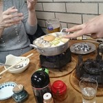 すき焼･鍋物 なべや - 出ました！なに●氏のチョキ！