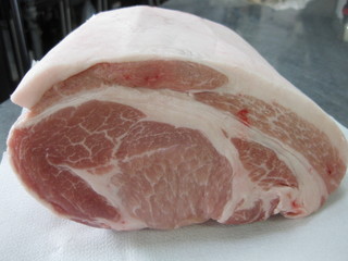 PANA ME - 豚肉の概念を変えてしまう程の香りと旨味