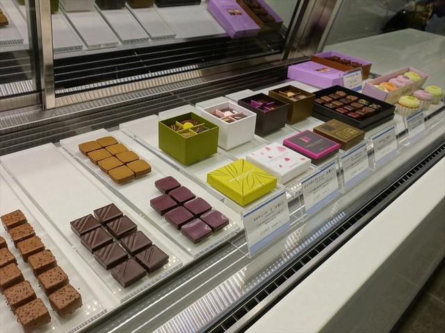 十二の用品店　フワット　チョコ 十二の用品店】フワット（チョコ）｜Yahoo!フリマ（旧PayPayフリマ）
