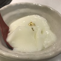 肉の匠 将泰庵 船橋駅前 はなれ店 - 金箔杏仁
