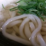 Chikugo Udon Tokubee Udon - ・細い麺