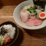 Homemade Ramen 麦苗 - 