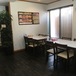 北海丼丸 - イートインスペースあり