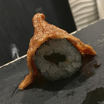 ひぜん - かんぴょう巻を頼んだら稲荷に包まれていた