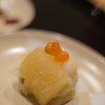 まき村 - 【八寸（はつすん）】擬（もど）きの【先付（さきづけ）】、鰊子（かずのこ）＋鮏（さけ）鮞（はらゝご）