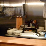 中華蕎麦 蘭鋳 - 開店直後の厨房 5/27/'11