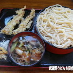 純手打ちうどん 利休  - 2011年5月　肉汁うどん（並）+ちくわ天