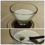 TTOAHISU - ◆ヴィシソワーズ・・復活したのですね。^^ 中には「珈琲のパンナコッタ」「ローストアーモンド」「カラスミ」「パセリオイル」などが入り、とても美味しい。 スペシャリテとしてずっと頂きたい品です。