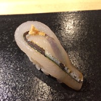 すしの嘉六 - サヨリです。
