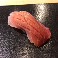 すしの嘉六 - 中トロです。