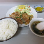 中華飯店萩 - 焼肉定食
