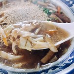 ラーメンハウス - カロリー過積載でも食べたいやん♪