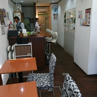 カフェ・デュース_2