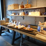 the open bakery - 店内