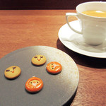 NAKATSUKA - 可愛い小菓子/エスプレッソ500円