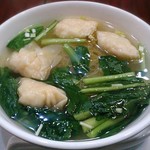 香港華記茶餐廳 - 【香港ワンタン麺】￥950(税抜)
