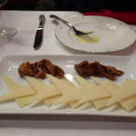アマポーラ - スペイン産チーズ マンチェゴ