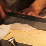 くろぎ - 鱧の骨切り