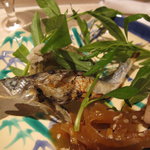 くろぎ - 琵琶湖産稚鮎の焼きと揚げ　蓼酢