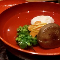 やすい - しんじょのお椀