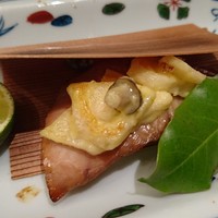 ホテル雅叙園東京 - 家喜物（寒ぶり照り焼き、占地、林檎、酢立）
