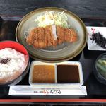 Chiduru - 金曜日の日替り定食（８００円）は、ロースカツです