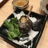 鮨 つきうだ - 突き出しは姫サザエ