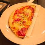イタリアンダイニング マッシュルームプライム - イタリアンミートピザ ハーフ 980円