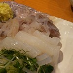 じろう桜 - 白イカ刺身（島根県産）１，５００円。