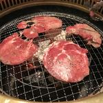 炭火焼肉 すぎ乃くら - 