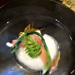 御幸町 田がわ - 椀　白子真薯　金時人参　祝い大根