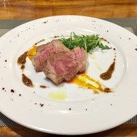 リストランテ ラ チャウ - ランチ Bコース 2,700円　メインの鹿児島の豚