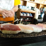 鳥公 - 鳥のにぎり風（酢メシでなく塩メシなのでおにぎり風）　