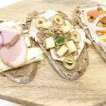 林 コーヒースタンド - オープンサンド