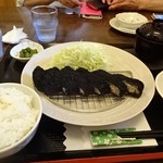 忠太郎 - 黒とんかつ定食