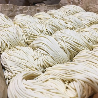 自家製麺～北海道産小麦を使用したこだわりの自家製麺